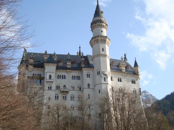 Neuschwanstein, Oberammergau and Wieskirche - Day Trip from Munich