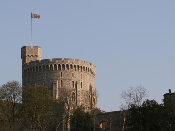 Half-day tour to Royal Windsor Castle and Historic Town