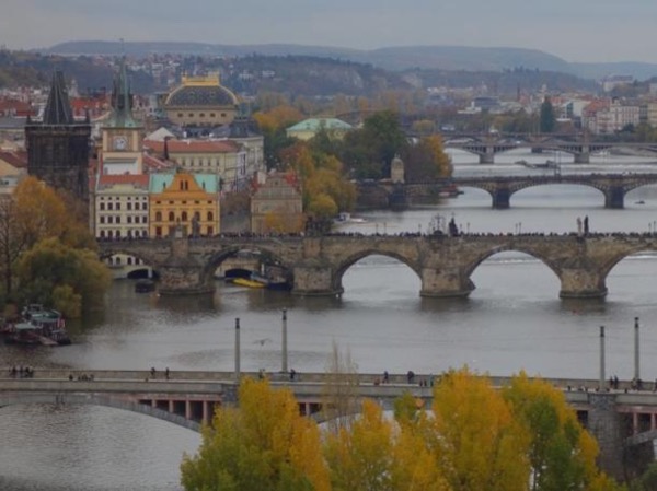 Prague Grand Experience in a Half Day Tour