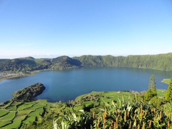 Sete Cidades Half Day Tour