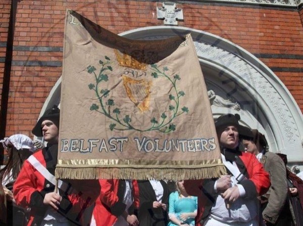 Political/History Tour of Belfast with a Historian & Lecturer