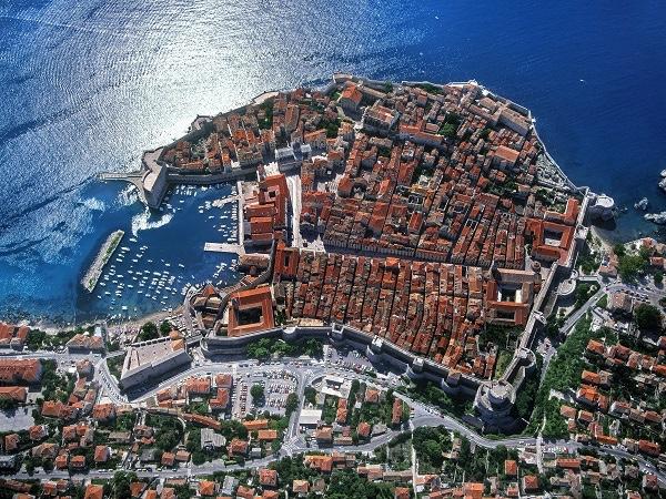 Dubrovnik and its Mighty Walls Half-Day Tour