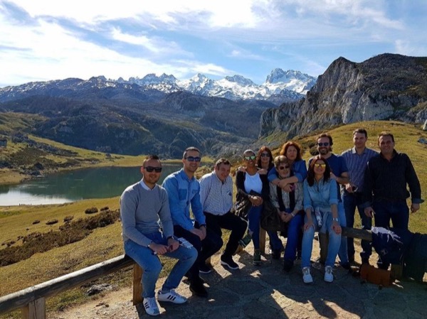 Oviedo Shorex: Royal Kingdom history, Covadonga lakes and Peaks of Europe Tour