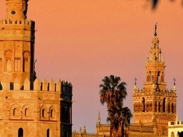 Private Monumental Seville Tour (Half Day)