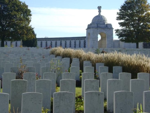 WW1 in Flanders Fields, the Ypres Salient, History tour with local guide. Starts in Lille (Fr)