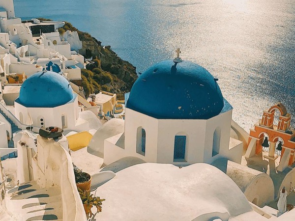 Santorini's Top Sights and Wine Tasting Experience