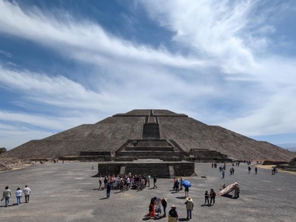 Full Day Tour to Teotihuacan Pyramids