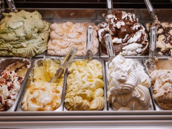 Taste of Florence: City Highlights, Culinary Delights & Gelato Tasting